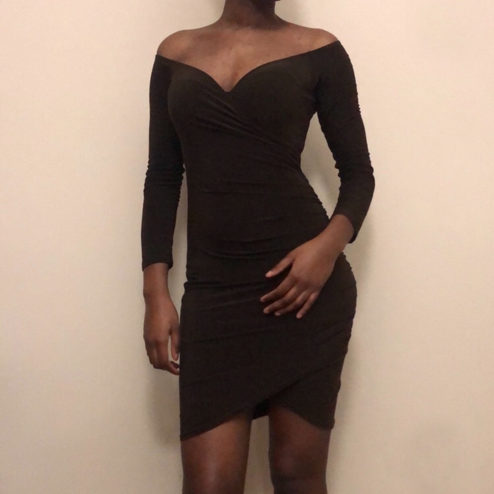 Pretty Little Thing ruched bardot dress